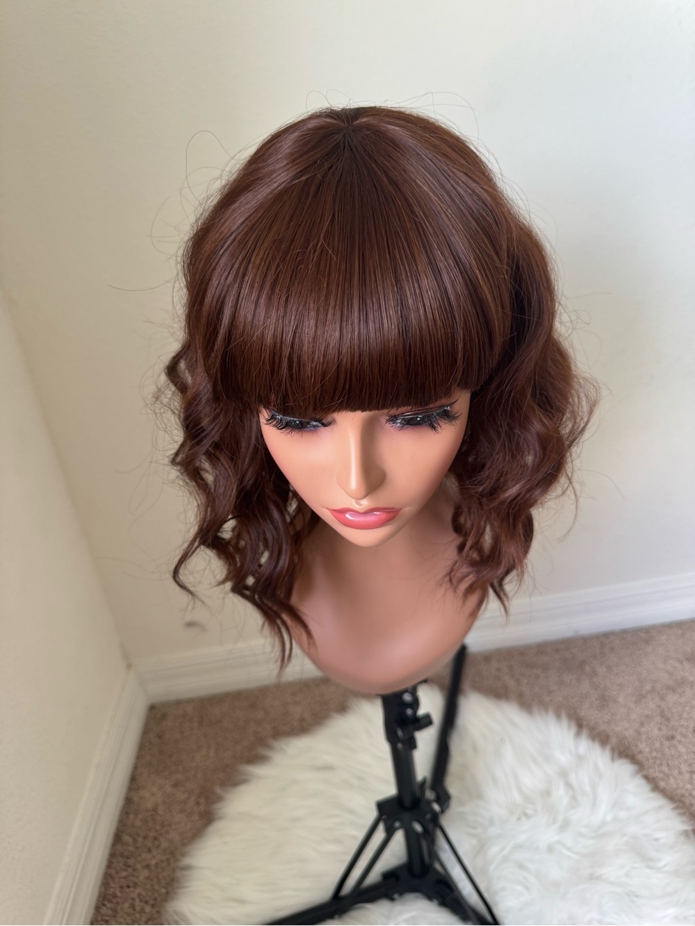 14 inSynthetic wig Short Wavy Wig with Full Bangs in Chestnut Brown - Women Hair
